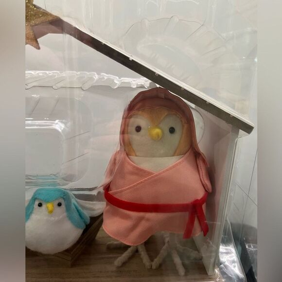 Featherly Friends Fabric Bird Christmas Nativity Scene New Target - Picture 4 of 6